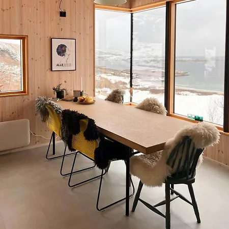 Architect Drawn Between Sea And Mountain 別荘 *